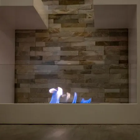 Facci Ri Luna شقة