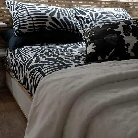 Facci Ri Luna نيكولوسي